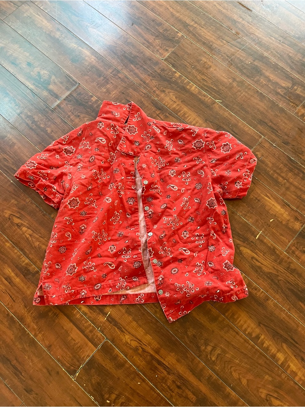 Columbia Women's Paisley Blouse in Red & White Size Medium